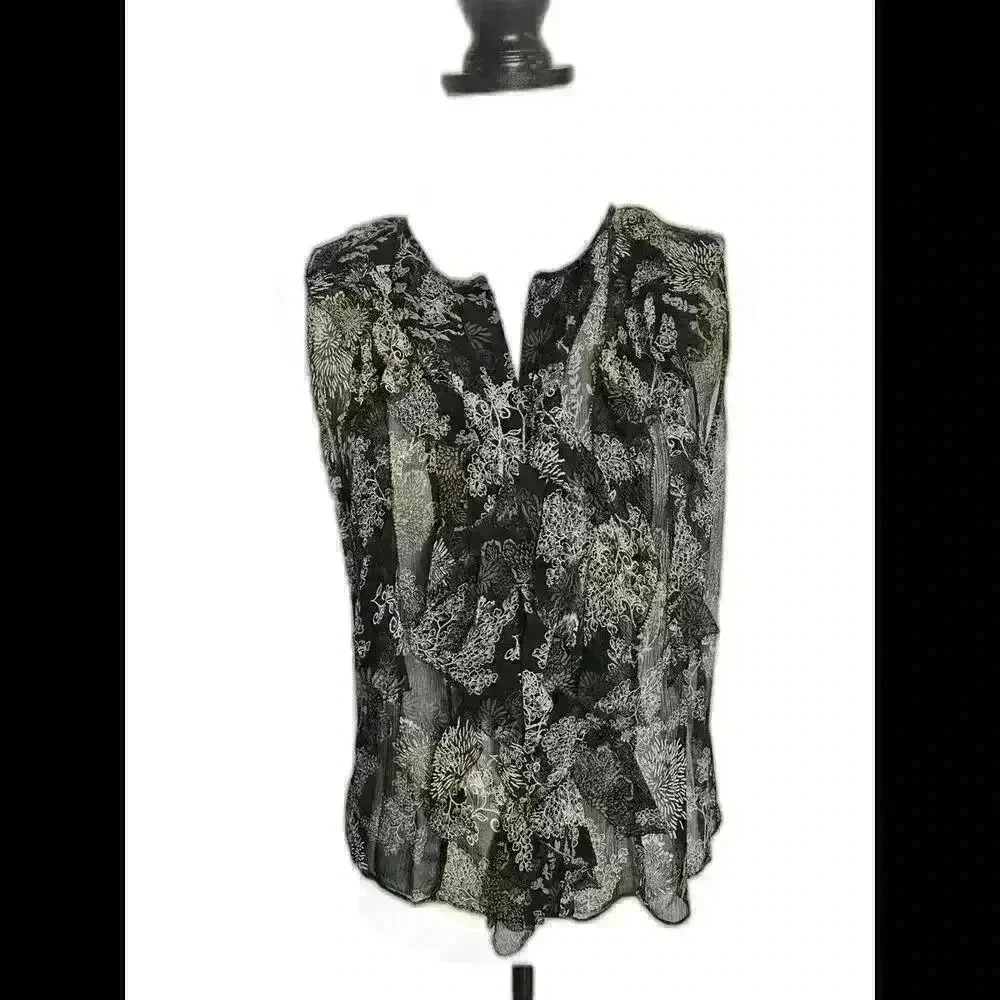 Elegant Black and White Floral Blouse with Ruffles